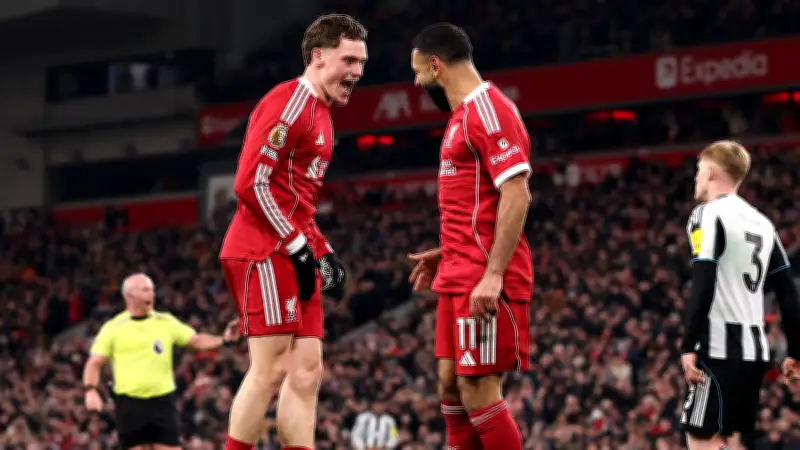 فيرتز يكشف عن دور صلاح في انتقاله لليفربول ويؤكد: ميسي قدوتي في كرة القدم