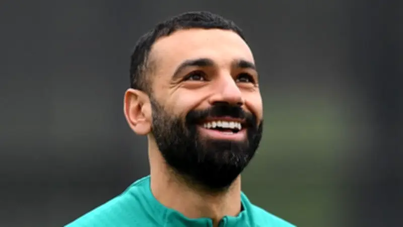 علاقة عكسية.. صلاح يتحكم في مصير كودي جاكبو داخل ليفربول