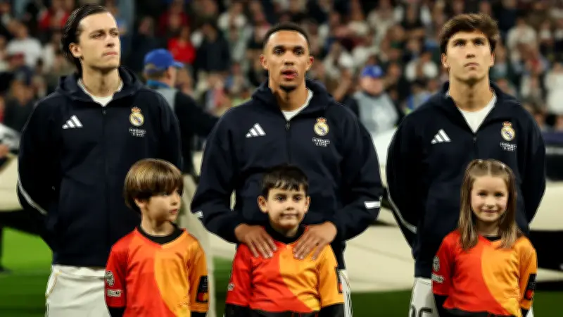 ضربة موجعة لريال مدريد.. إصابة ألفارو كاريراس قبل مواجهة مانشستر سيتي في دوري الأبطال