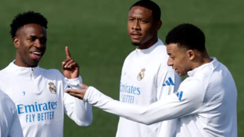 عودة مبابي الحذرة لتدريبات ريال مدريد.. هل يلحق بمواجهة مانشستر سيتي في دوري الأبطال؟