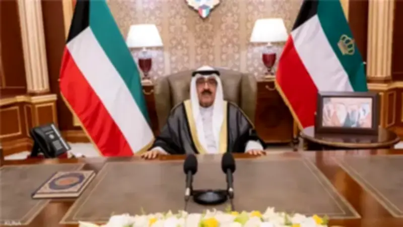 أمير الكويت: لن نسمح باستهداف أراضينا ورفع الاستعدادات العسكرية لمواجهة التهديدات