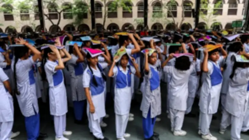 باكستان تغلق المدارس مؤقتاً لترشيد استهلاك الوقود في ظل تداعيات الحرب