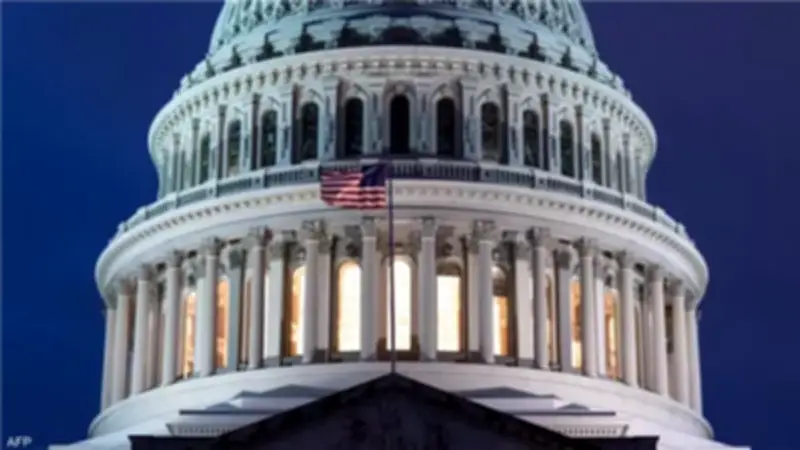 تهديد ديمقراطي بعرقلة أعمال مجلس الشيوخ الأمريكي بشأن حرب إيران