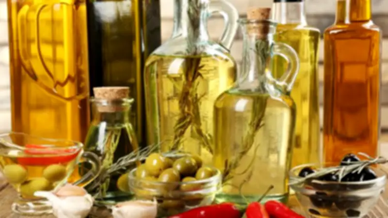 انخفاض أسعار الزيت اليوم الثلاثاء في الأسواق المصرية خلال شهر رمضان