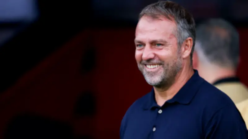 فليك يعد البدلاء لمواجهة نيوكاسل في دوري الأبطال بخطط تدريب مكثفة