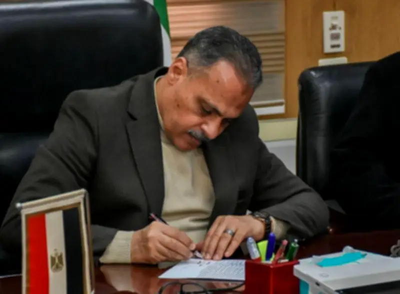 محافظ الشرقية يعتمد التعريفة الجديدة لوسائل النقل الداخلية والخارجية