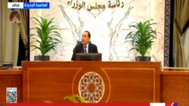 رئيس الوزراء يؤكد: تنسيق مستمر مع القطاع الخاص لتنفيذ الحد الأدنى للأجور