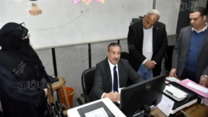 محافظ بورسعيد يحيل مدير المركز التكنولوجي للتحقيق بعد جولة مفاجئة تكشف إهمال الموظفين
