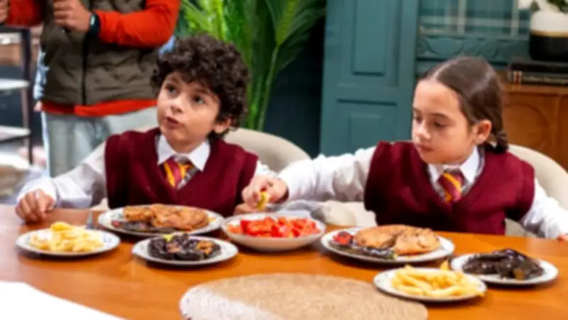 جان رامز يكشف عن تأثير الطلاق في مسلسل بابا وماما جيران عبر منصات العرض