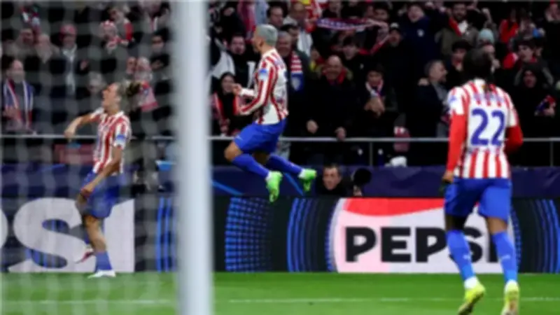 أتلتيكو مدريد يهزم توتنهام برباعية في دوري أبطال أوروبا ويزيد الضغوط على تودور