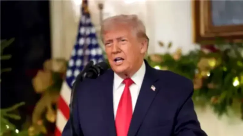 إيران تتحدى واشنطن: شاهدوا ما فعلته صواريخنا بالقواعد الأمريكية