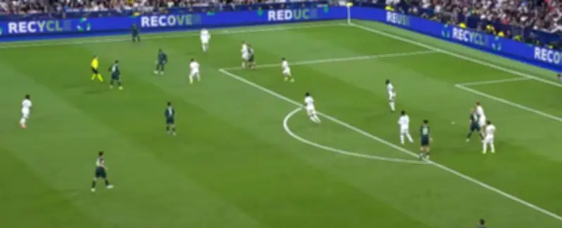 الريال يتفوق على مانشستر سيتي بثلاثية رائعة في دوري الأبطال