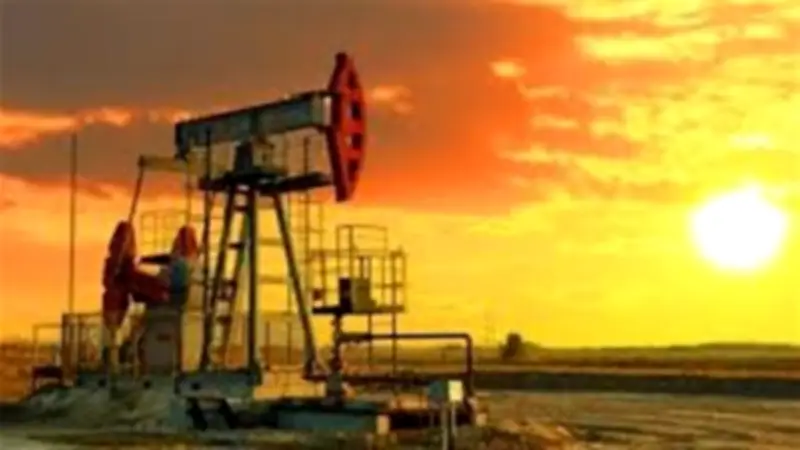 قفزة حادة في أسعار النفط العالمية بعد استهداف ناقلتي وقود قبالة سواحل العراق