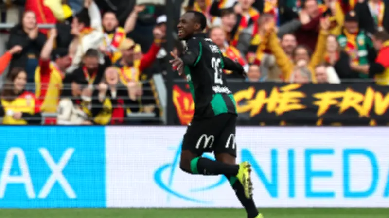 روما ينهي الجدل: لا اتصالات رسمية من لانس لشراء سعود عبدالحميد نهائياً