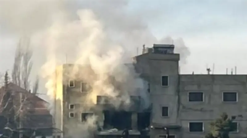 غارة إسرائيلية على بر إلياس بلبنان تسفر عن استشهاد نجلي مسؤول بالجماعة الإسلامية وإصابات حرجة