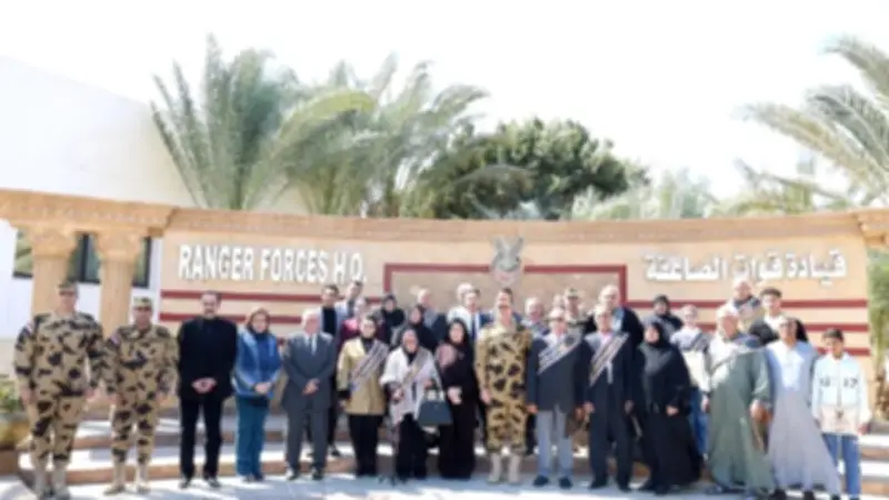 قيادة قوات الصاعقة تنظم احتفالية لتكريم أسر الشهداء في يوم الشهيد والمحارب القديم