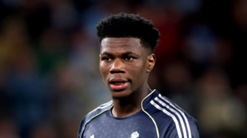 وجه مهرج يرد على خيانة صديقته.. تشواميني ينفي رسالة صادمة عبر إنستجرام