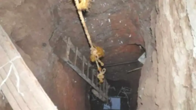 إنقاذ عاملين من حفرة تنقيب عن الآثار في الجيزة بعد فرار المتورطين