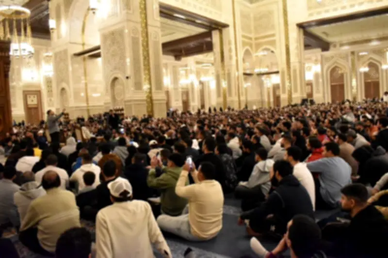 مصطفى حسني يلقي خطابًا مؤثرًا في ضيافة الملتقى الفكري بمسجد مصر بالعاصمة الإدارية