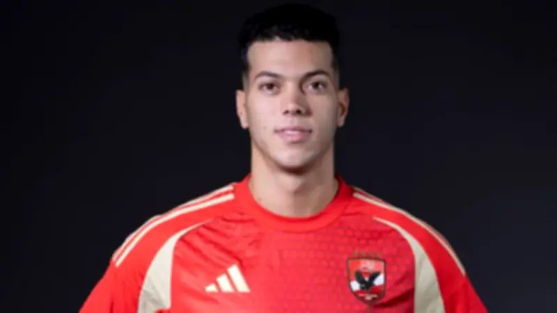 نجم سموحة يؤكد: إمام عاشور هو الأفضل في الدوري المصري بجودة مختلفة