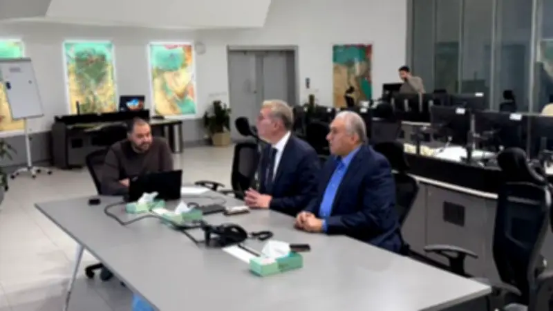زيارة مفاجئة لوزير البترول لمركز التحكم بالشبكة القومية للغاز لضمان انتظام الإمدادات