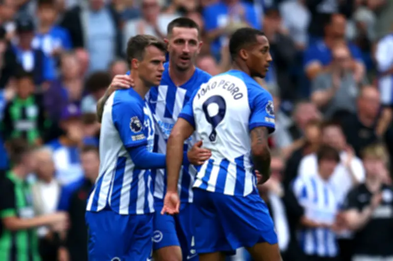 برايتون يتغلب على سندرلاند بهدف نظيف في الدوري الإنجليزي الممتاز