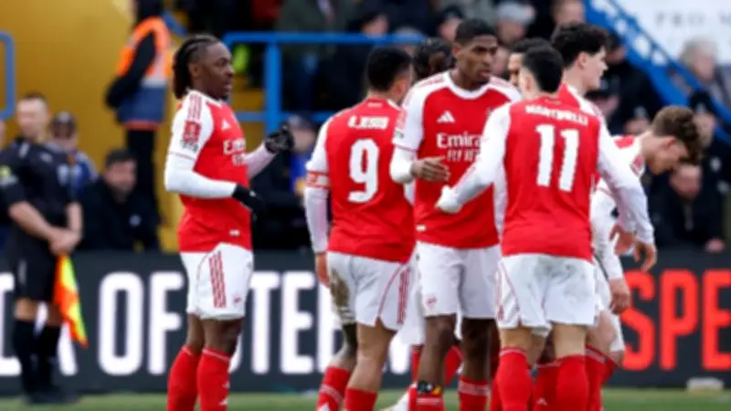 أرسنال يخطف فوزًا دراميًا في اللحظات الأخيرة أمام إيفرتون ويوسع الفارق مع مانشستر سيتي