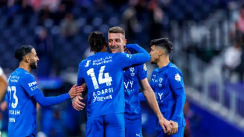 خبير تحكيمي يؤكد: احتكاك الدوسري طبيعي والهلال لم يستحق ركلة جزاء أمام الفتح