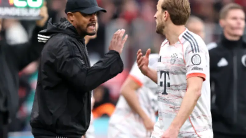 كومباني ينتقد التحكيم بشدة بعد تعادل بايرن مع ليفركوزن في قمة البوندسليجا