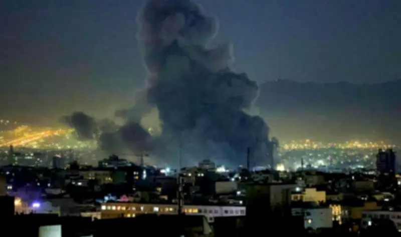 إعلام إيراني يؤكد مقتل اللواء عبد الله جلالي أحد كبار قادة الجيش