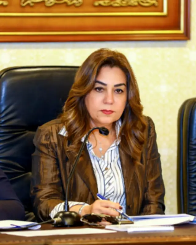 منال عوض تعلن عن تسريع التعامل مع شكاوى المواطنين وتعزيز كفاءة منظومة النظافة
