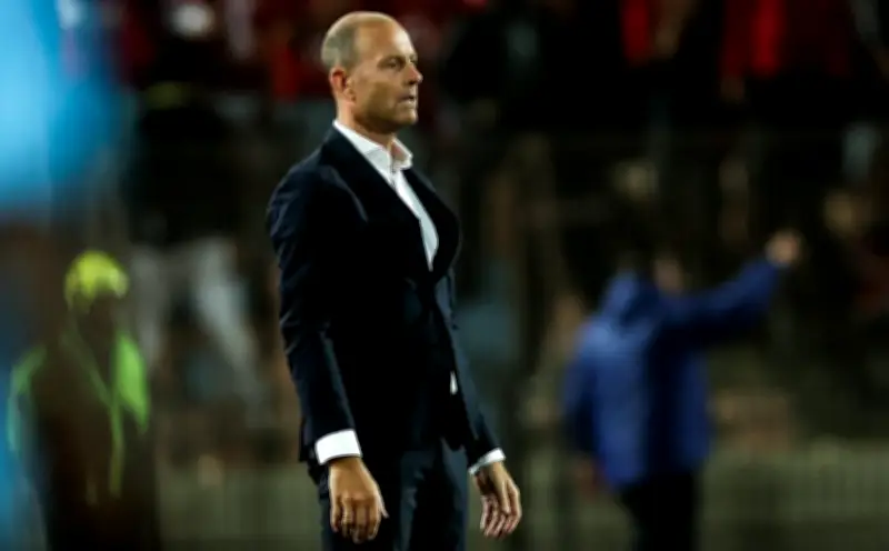 تشكيل الأهلي المتوقع أمام الترجي: من يحرس عرين الأحمر في مباراة حاسمة؟