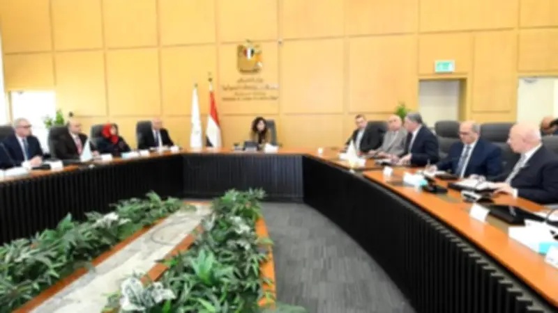 كريم العمدة: مصر دولة آمنة وتداعيات الأزمات الإقليمية على الاقتصاد مؤقتة