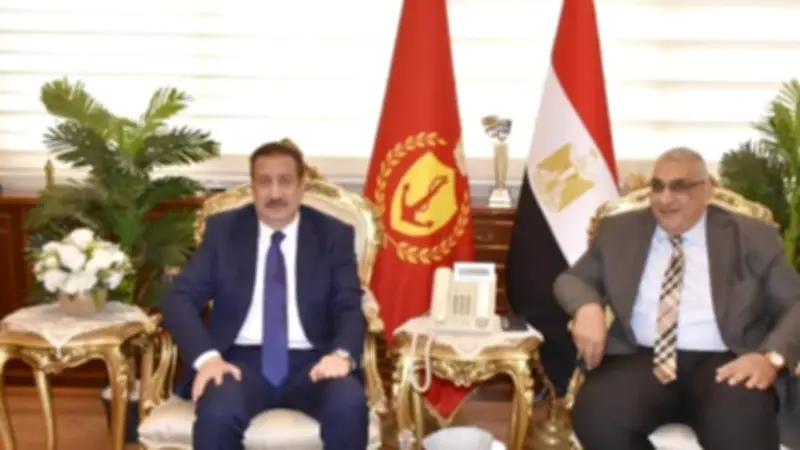 محافظ بورسعيد يستقبل رئيس قطاع الجهاز المركزي للمحاسبات لتعزيز التعاون والرقابة