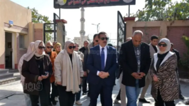 محافظ بورسعيد يتفقد محطة رفع صرف صحي الضواحي تمهيدًا للاستلام الابتدائي