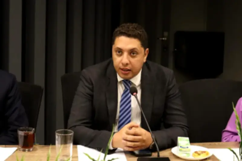 الجيل الديمقراطي في مصر: قيادة الرئيس السيسي تلعب دوراً محورياً في احتواء الأزمات الإقليمية