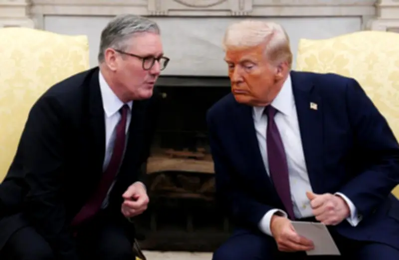 ترامب وستارمر يناقشان أهمية إعادة فتح مضيق هرمز لاستقرار الاقتصاد العالمي