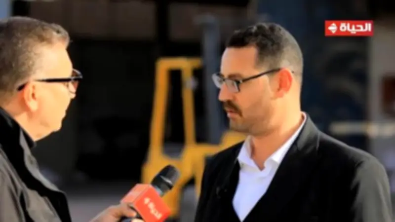 عمرو الليثي يروي قصة نجاح شاب من الصفر إلى مالك مصنع طباعة كبير