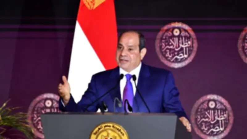 عمال مصر يؤكدون: الدولة تتعامل بحكمة مع أزمات المنطقة وتضع أمنها القومي في المقدمة