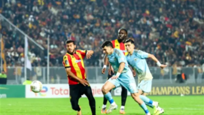 توجاي يسجل هدف الترجي الأول من ركلة جزاء في مواجهة الأهلي الأفريقية