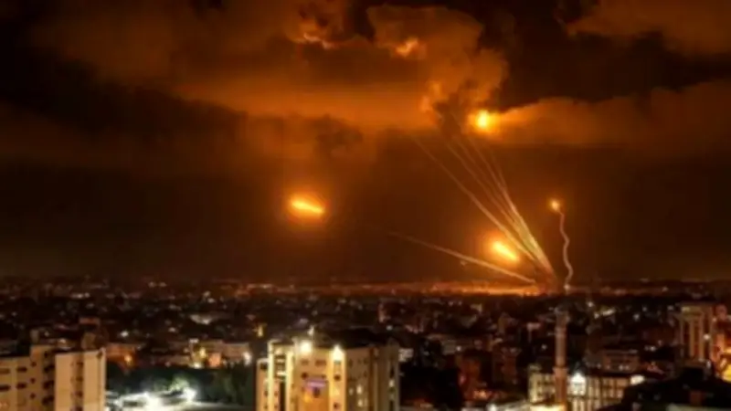 موجة صواريخ إيرانية تستهدف إسرائيل في تصعيد عسكري خطير
