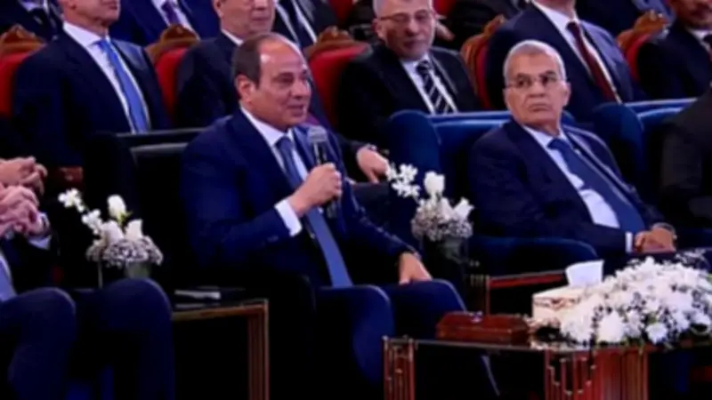 الرئيس السيسي يعلن إطلاق تطبيق إذاعة القرآن الكريم خلال احتفالية ليلة القدر