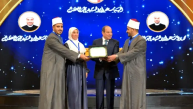 محافظ الغربية يهنئ الفائزين في المسابقة العالمية للقرآن الكريم بعد تكريمهم من الرئيس السيسي