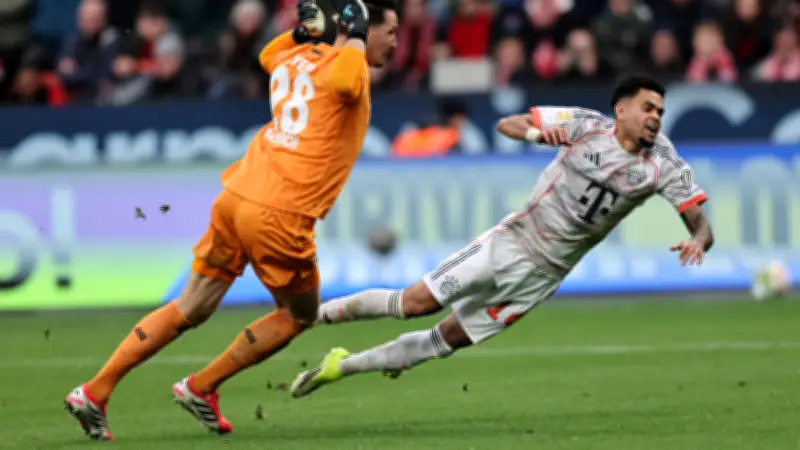 عاصفة تحكيمية في ألمانيا: الاتحاد يرفض إلغاء طرد لويس دياز رغم اعتراف الحكم بالخطأ