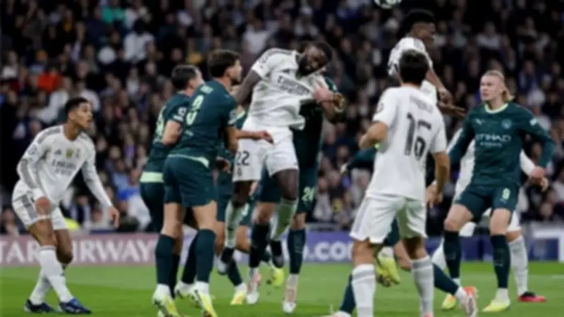 مانشستر سيتي يحفز لاعبيه بريمونتادا تاريخية قبل مواجهة ريال مدريد في دوري الأبطال