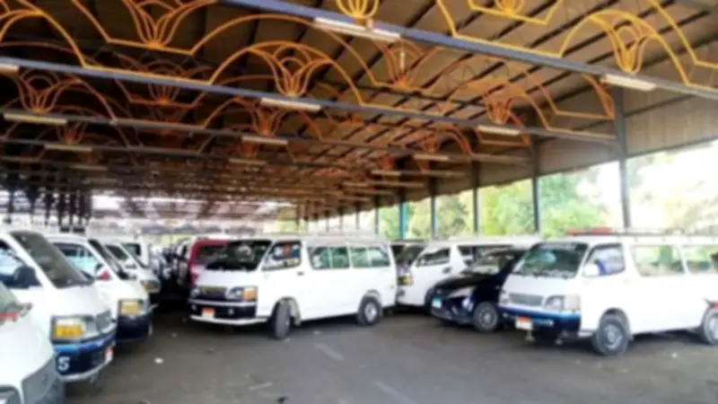 قبيل عيد الفطر.. تكثيف الرقابة الميدانية على مواقف المواصلات لضبط التعريفة