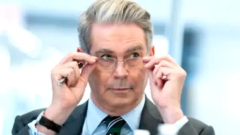 وزير الخزانة الأمريكي ينفي تدخل بلاده في أسواق مشتقات الطاقة رغم ارتفاع أسعار النفط