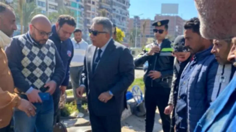 محافظ الدقهلية يتفقد أعمال إحلال خط مياه الشرب ويشدد على الالتزام بالمعايير الفنية والسلامة