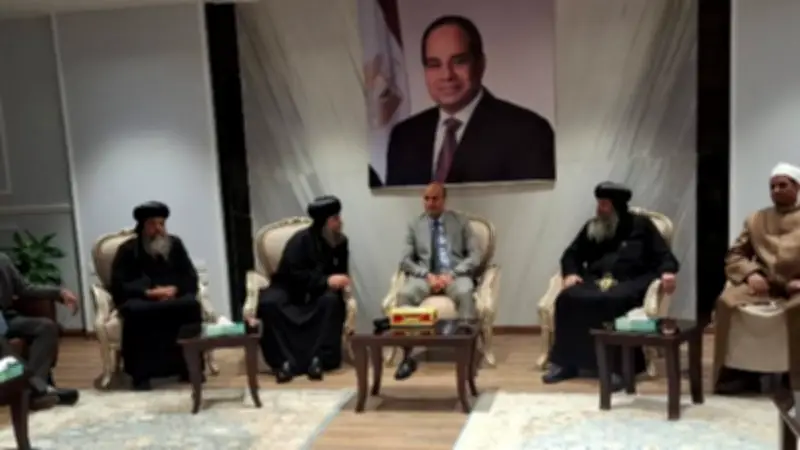 سكرتير المجمع المقدس يهنئ محافظ أسيوط بمناسبة عيد الفطر المبارك