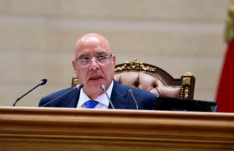 رئيس مجلس النواب يهنئ الرئيس السيسي بمناسبة عيد الفطر المبارك